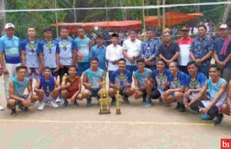 Penutupan Turnamen Bola Volly Gemsi, Anggota DPRD Pasaman Hadir Berikan Dukungan