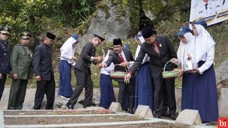 Peringatan Gugurnya 9 Pejuang PDRI di Titian Dalam  Berlangsung Khidmat