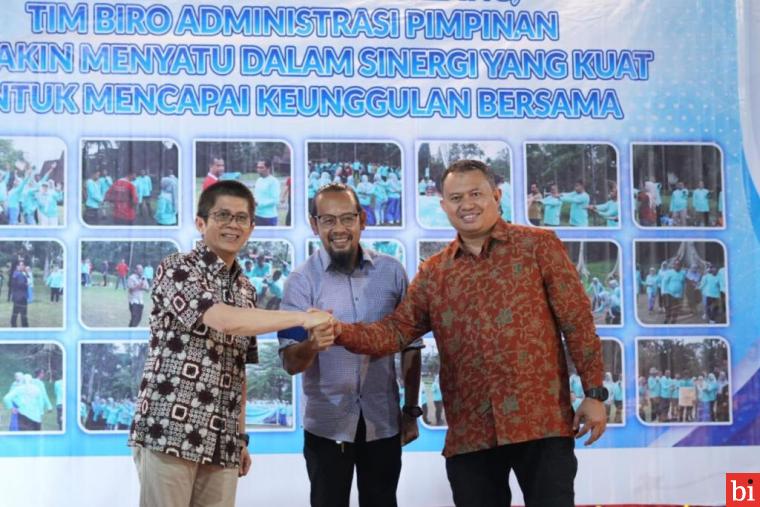 Perkuat Kekompakan dan Kinerja, Biro Adpim Sumbar Gelar Kegiatan Capacity Building