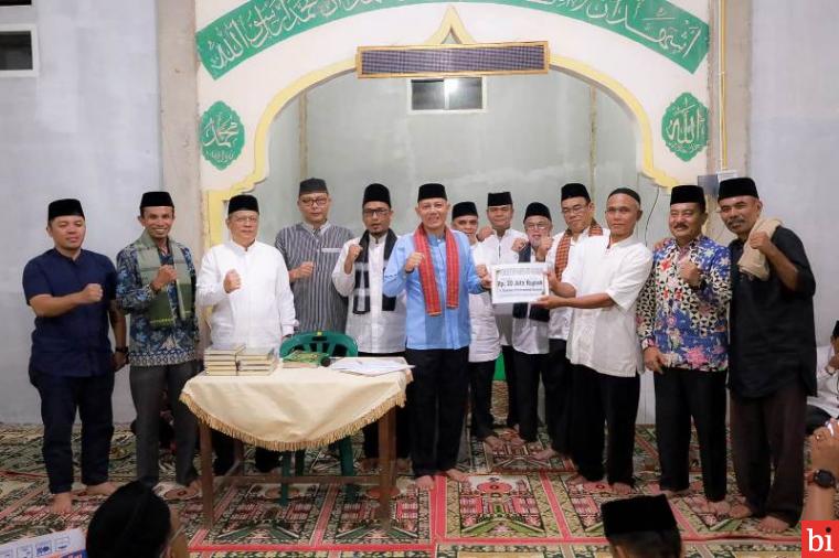 Pimpin Safari Ramadhan di Duo Koto,  Bupati Pasaman Sabar AS jadi Imam Salat Tarawih