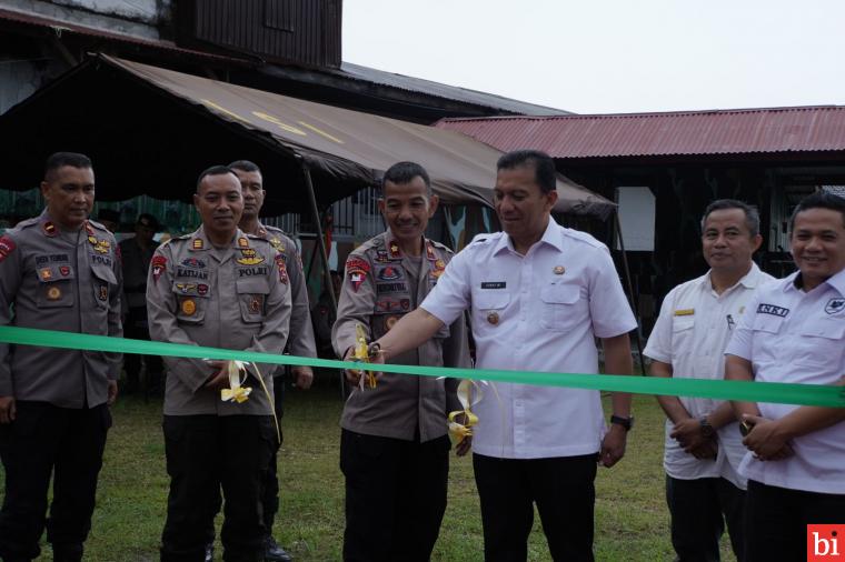 Pj Wako Sonny Resmikan Lapangan Tenis Gumarang Brimob