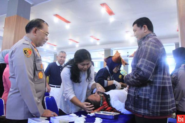 Polda Sumbar Gelar Bakes Khitanan Gratis, Sambut Peringatan HUT Bhayangkara Ke-78