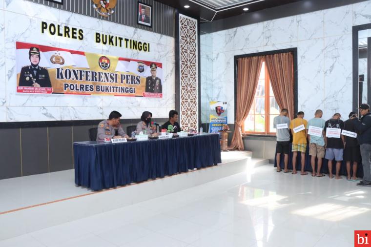 Polres Bukittinggi Terus Giat Berantas Judi, Berhasil Ungkap Puluhan Perjudian...