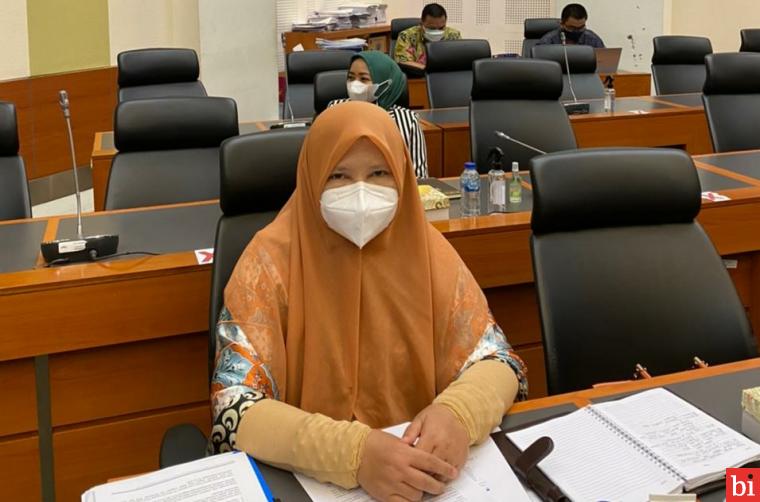 PPKM Diperpanjang, Anggota DPR RI Nevi Zuairina Minta Pemerintah Beri Bantuan untuk UMKM