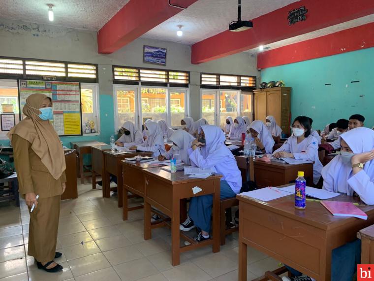 PTM SMA Dimulai, Aktivitas Berjalan Normal