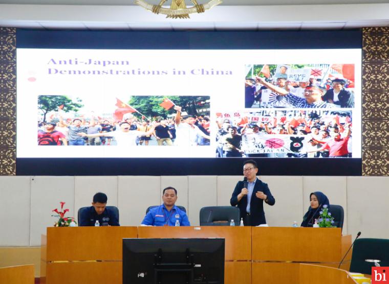 Public Lecture Series Eurasia Foundation di UNP Bahas Konflik dan Rekonsiliasi di Asia...