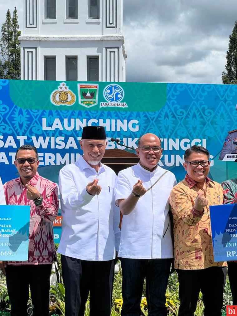 Resmikan Operasional Samsat Wisata dan Samsat Terminal