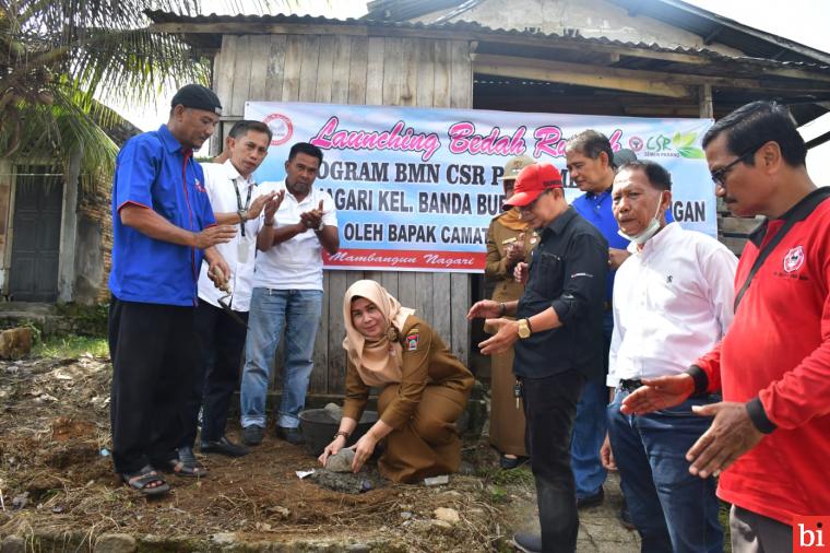 Rumah Lapuk Dimakan Usia, Trisno Dapat Bantuan Bedah Rumah Semen Padang