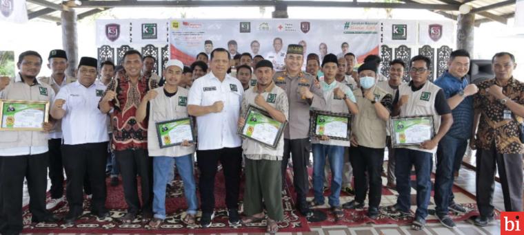 Sang Pejuang Dhuafa Kombes Pol H Ikhwan Kukuhkan KSJ 5 Desa di Batu Bara