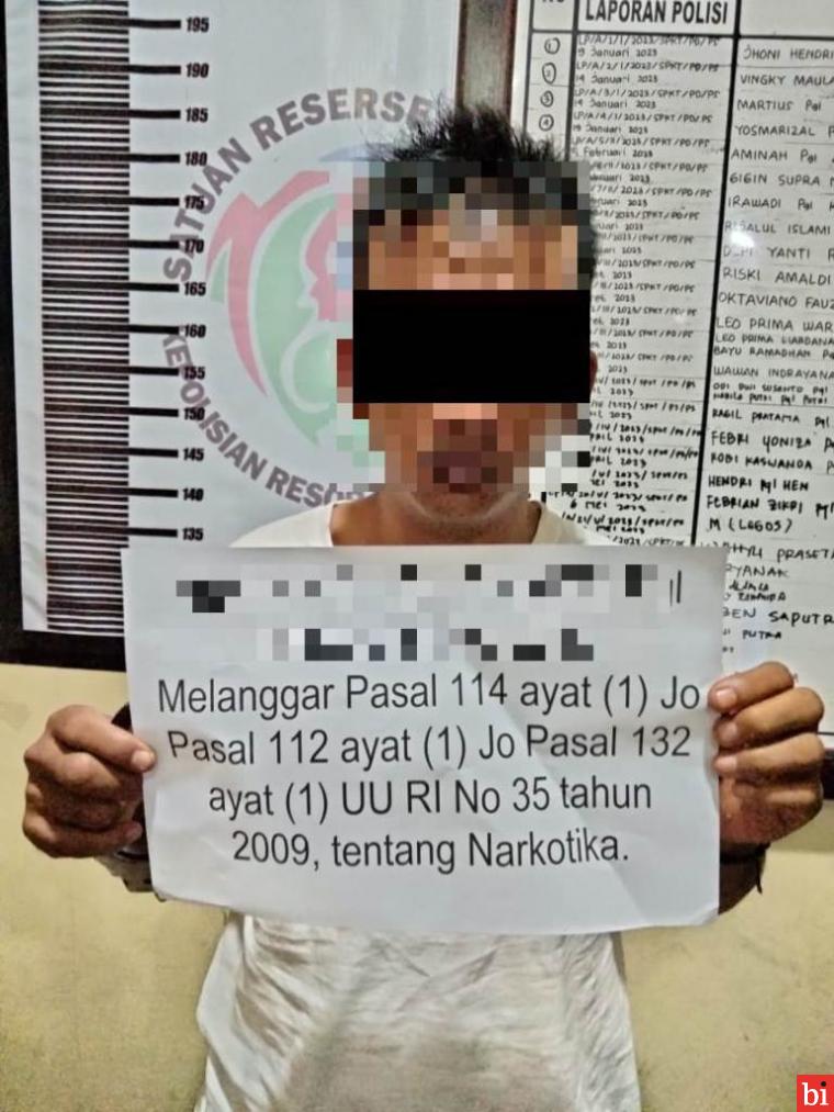 Satresnarkoba Polres Dharmasraya Ringkus Dua Pemuda Pengedar Narkoba