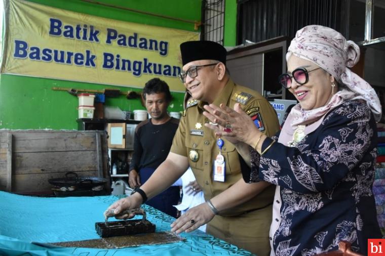 Sebanyak 250 IRT Diberikan Pelatihan Menjahit dan Membatik