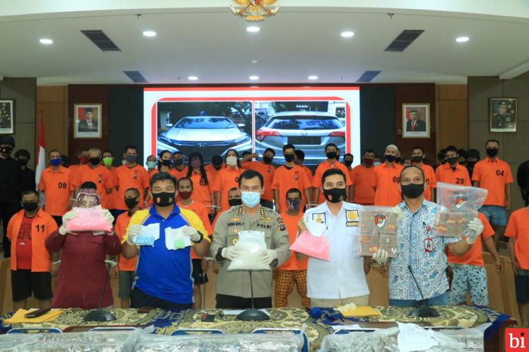 Selama September Polda Sumbar Ungkap 30 Kasus Narkoba dengan 43 Pelaku