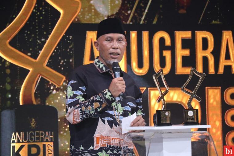 Sumbar Daerah Peduli Penyiaran 2022, Terima Anugerah Bergengsi Dari KPI