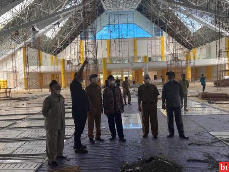 Sutan Riska Tinjau Progres Pembangunan Masjid Agung Dharmasraya