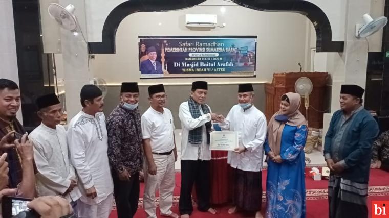 Suwirpen Suib Safari Ramadhan ke Masjid Baitul Arafah Wisma Indah VI77/Astek