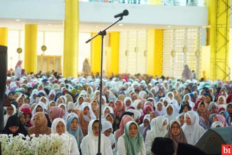 Tabligh Akbar di Masjid Agung Kebanggaan Dharmasraya Dihadiri Ribuan Jamaah