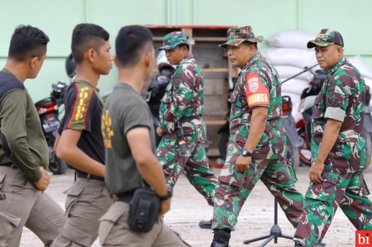 Tangkal Wabah Covid -19, Personil Satpol PP Padang Latihan Ketangkasan Fisik dan Mental