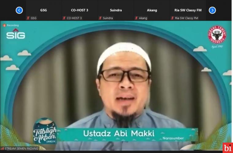 Tausiyah Ustaz Abi Makki di Semen Padang : Meneladani Rasulullah yang Tawadhu dan Qanaah