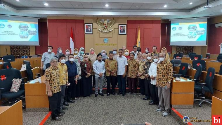 Tim UNP dan Unand Lakukan FGD Rencana Pembukaan Prodi Kedokteran di UNP