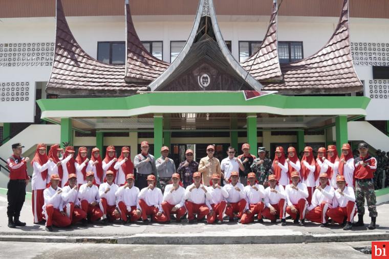 Tinjau Kesiapan Peringatan HUT Ke-78 RI, Bupati Apresiasi Kesiapan Paskibra