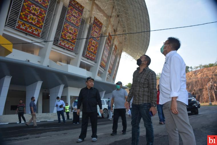 Tinjau Stadion Utama Sikabu, Wagub Audy Lihat Pembangunan Stadion Utama Sumbar Baru Capai...