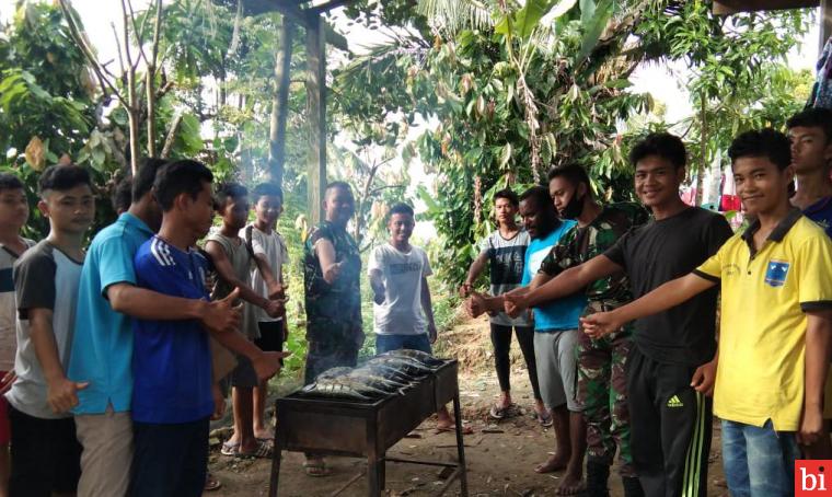 Kegiatan TMMD ke-110 Telah Ditutup, Satgas TMMD Perpisahan dengan Anak Panti Asuhan Tua...