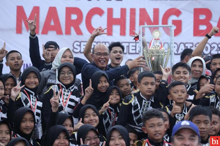 Tutup Festival Marching Band, Ketua DPRD Sumbar: Kita Perlu Ciptakan Ruang-Ruang Kreatif...