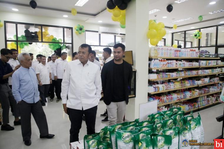 UNP Melangkah Maju dengan Peresmian UNP Mart: Memperkuat Layanan bagi Mahasiswa