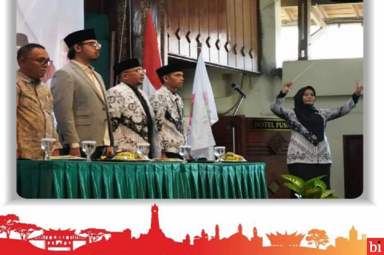 Wako Bukittinggi Minta Guru Lebih Menekankan Pendidikan Karakter Pada Pelajarnya