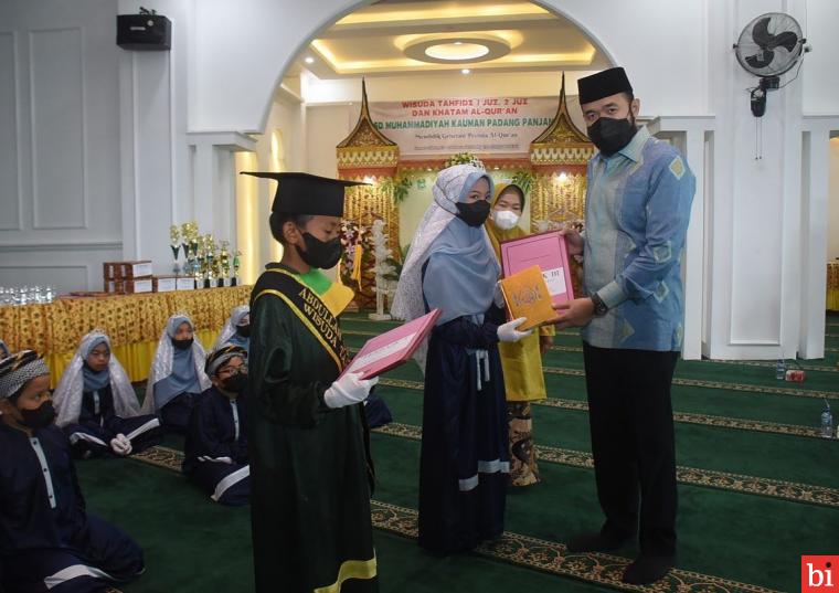 Wako Fadly Hadiri Wisuda Tahfiz dan Khatam Al-Qur'an SD Muhammadiyah Kauman