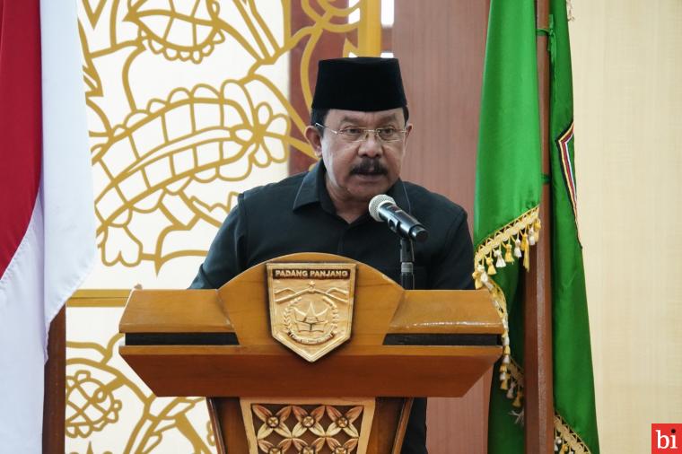 Wawako Asrul Sampaikan Jawaban Atas Pemandangan Umum Fraksi DPRD