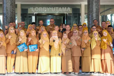 Pemerintah Provinsi Sumatera Barat (Pemprov Sumbar) secara...