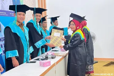 Program Sekolah Lansia di Kecamatan Padang Panjang Timur...