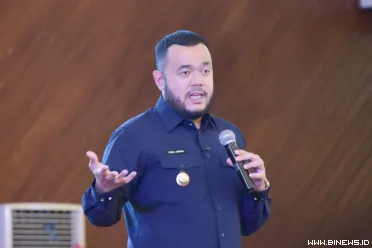 Wali Kota Padang Fadly Amran.