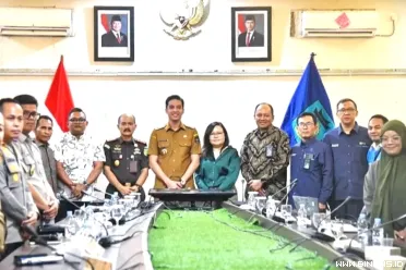 Wali Kota Sawahlunto Riyanda Putra menerima audiensi...