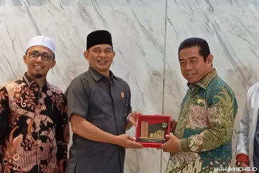 Pimpinan dan anggota Badan Anggaran (Banggar) DPRD DKI...
