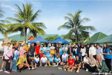 Komunitas lari Bank Rakyat Indonesia (BRI) Runners Padang...