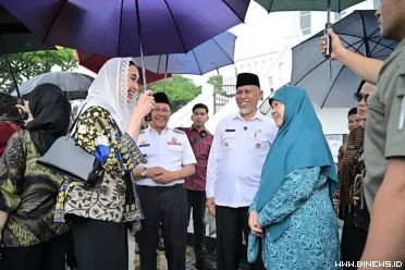 Gubernur Sumatera Barat, Mahyeldi Ansharullah, menegaskan...