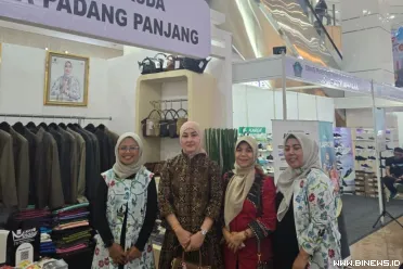Dekranasda Kota Padang Panjang turut serta dalam ajang...