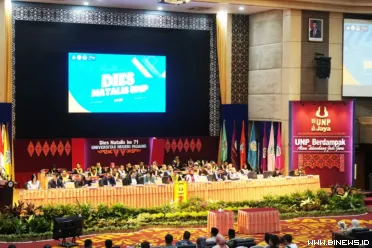 Senat Akademik Universitas Negeri Padang (UNP) menggelar...