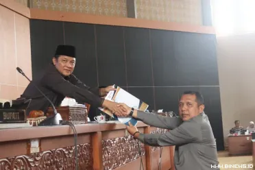 Dewan Perwakilan Rakyat Daerah (DPRD) Kabupaten Dharmasraya...