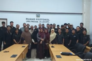 Sebanyak 28 anggota Forum Wartawan Parlemen Sumatera Barat...