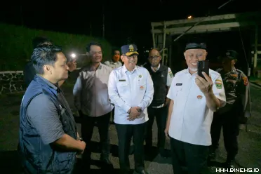 Gubernur Sumatera Barat (Sumbar), Mahyeldi Ansharullah...