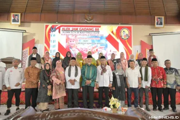 Gubernur Sumatera Barat (Sumbar), Mahyeldi Ansharullah...