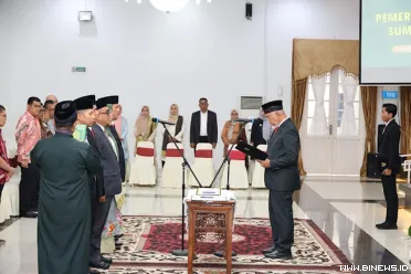Gubernur Sumatera Barat (Sumbar), Mahyeldi Ansharullah...
