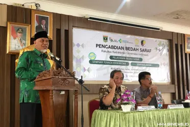 Gubernur Sumatera Barat (Sumbar), Mahyeldi Ansharullah...