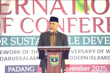 Gubernur Sumatera Barat Mahyeldi Ansharullah