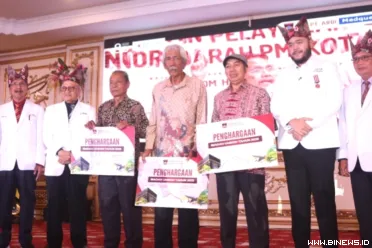Hari Ulang Tahun (HUT) Palang Merah Indonesia yang ke-80...