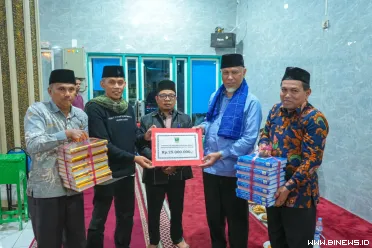 Keheningan dini hari di Masjid Nurul Hidayah, Muaro Gambok,...