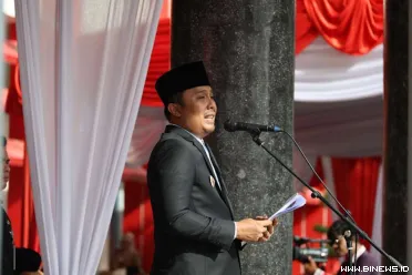 Wakil Gubernur Sumatera Barat (Sumbar) Vasko Ruseimy...